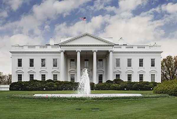 White House, Senate evacuated after US bomb threats