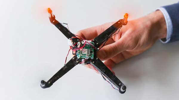 Drone can be folded up in pocket