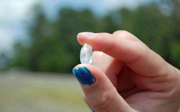 Woman finds 8.52-carat diamond at a state park