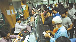 Bangladesh’s banks’ CDR falls below 70% in July