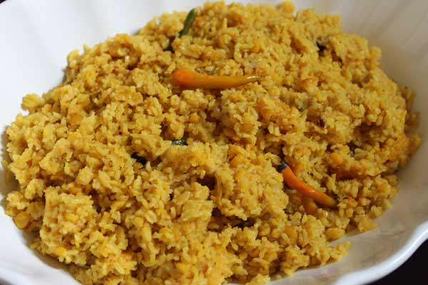 Bhuna khichuri with 5 types of lentils