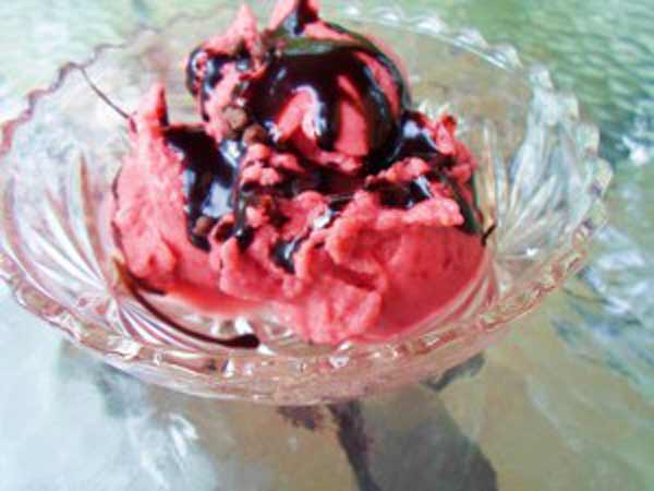 Do you know how to make Cherry strawberry ice cream?
