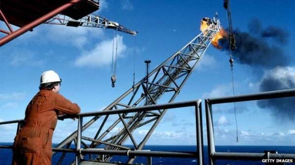 Oil revenues ‘fall by over 75%’ in UK