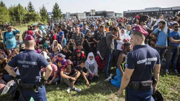 Migrants moved on as nations squabble