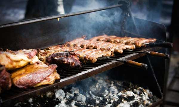 Argentinians react to report linking processed meat to cancer