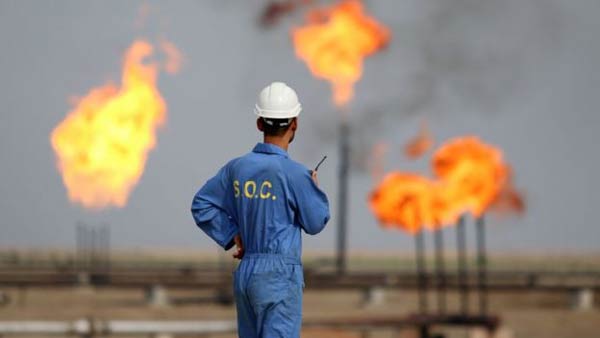 Record oil glut stands at 3bn barrels
