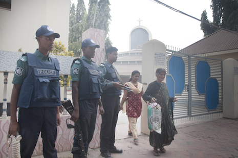 Bangladesh vows to provide security for Christians during Christmas
