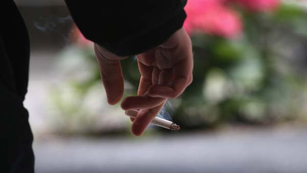 Smokers with pneumonia at higher risk of lung cancer: Study