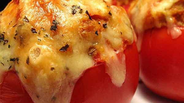 Spicy stuffed tomatoes