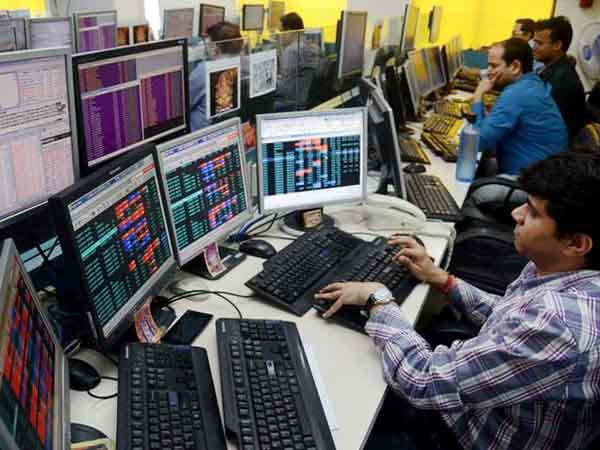 Sensex zooms 232 points on positive global cues