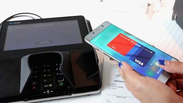 Samsung Pay launches in China