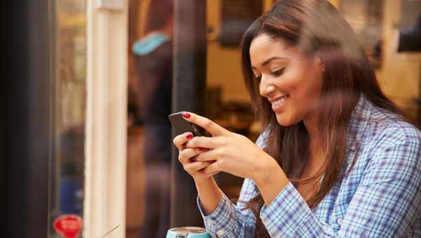Women more vulnerable to smartphone addiction than men