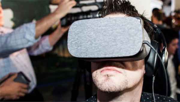 Has Facebook slipped up with VR?