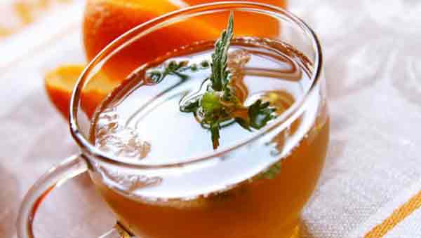 Healthy honey-lemon-ginger tea