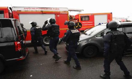 Attacker killed at Paris Orly airport