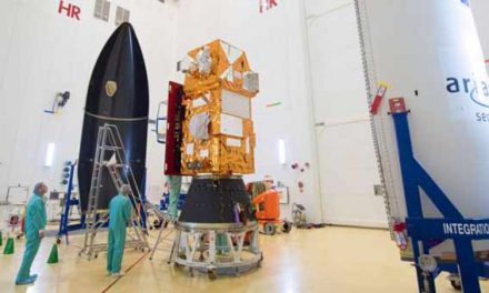 Sentinel satellite launched to picture Planet Earth