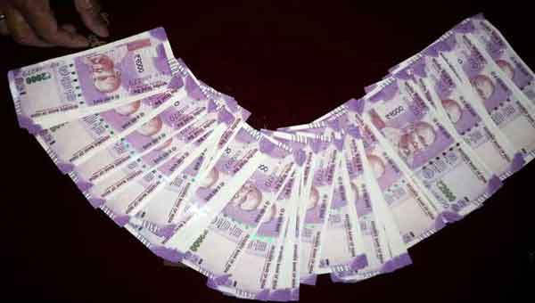 Fake Rs. 2,000 notes seized at Indo-Bangladesh border