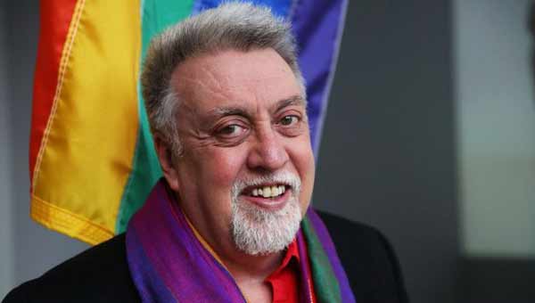 Creator of the LGBT rainbow flag dies