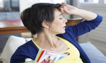 Hot flashes may predict the risk of heart disease in pre-menopausal women