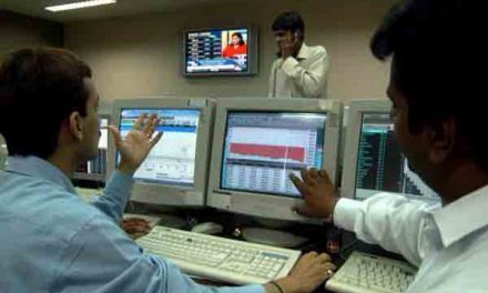 Indian Sensex tanks 453 points on fiscal deficit woes, F&O expiry